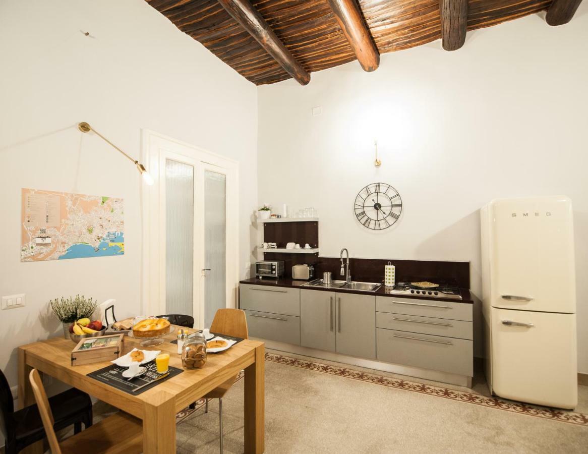 Duomo 22 Apartment เนเปิลส์ ภายนอก รูปภาพ