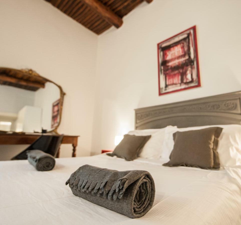 Duomo 22 Apartment เนเปิลส์ ภายนอก รูปภาพ
